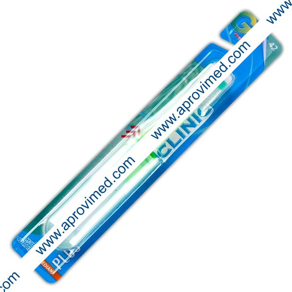 CEPILLO DENTAL (Clinic) GO PLUS Para Viaje Blister c/1 Pza.